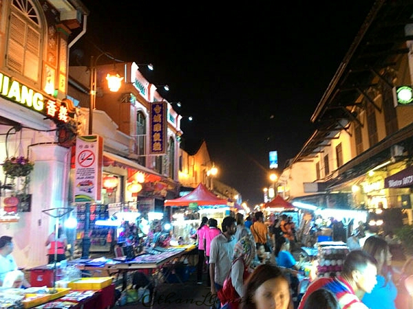 Jonker Walk at weekend night in Melaka