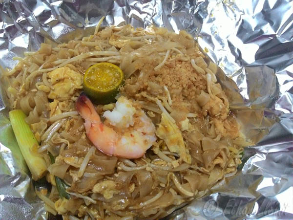 Pad Thai takeaway ready to serve from Mae Krua Thai Cuisine restaurant